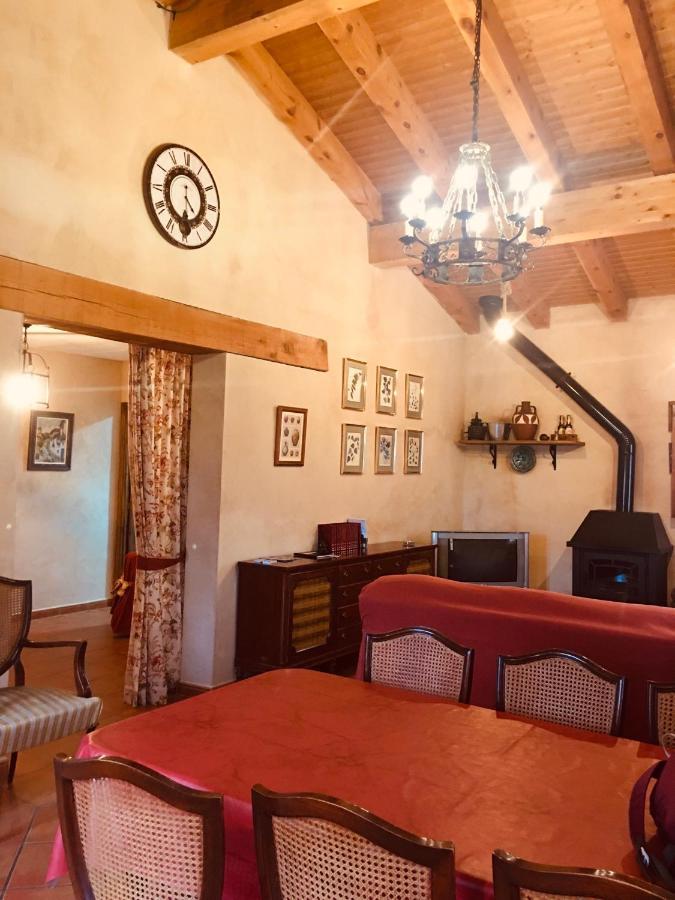 منزل الضيف Saldana de Ayllon  في La Casa Del Cartero Pablo المظهر الخارجي الصورة